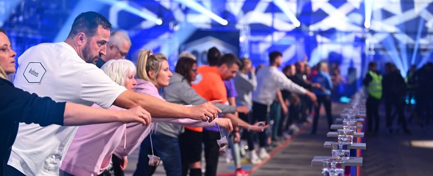 Quoten: Sat.1-Spielshow „99“ feiert gute Rückkehr, auch „heute SHOWNAL“ punktet – Daniela Katzenberger verabschiedet sich erfolgreich, ZDF-Serien insgesamt eine Bank – Bild: Sat.1/​Willi Weber