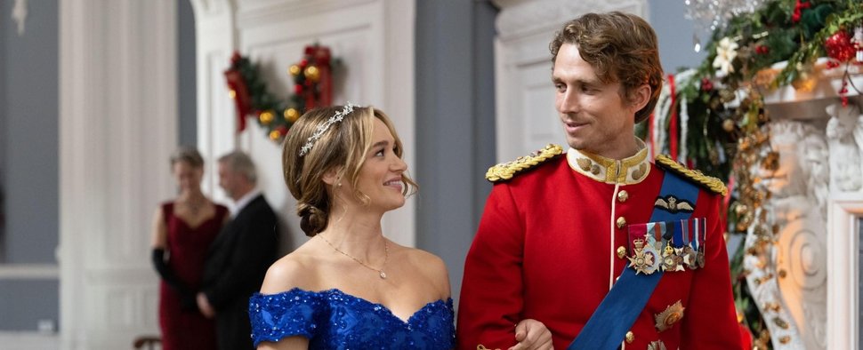 „A Royal Corgi Christmas“ – Bild: RTL / 2022 Basset Hound Distribution