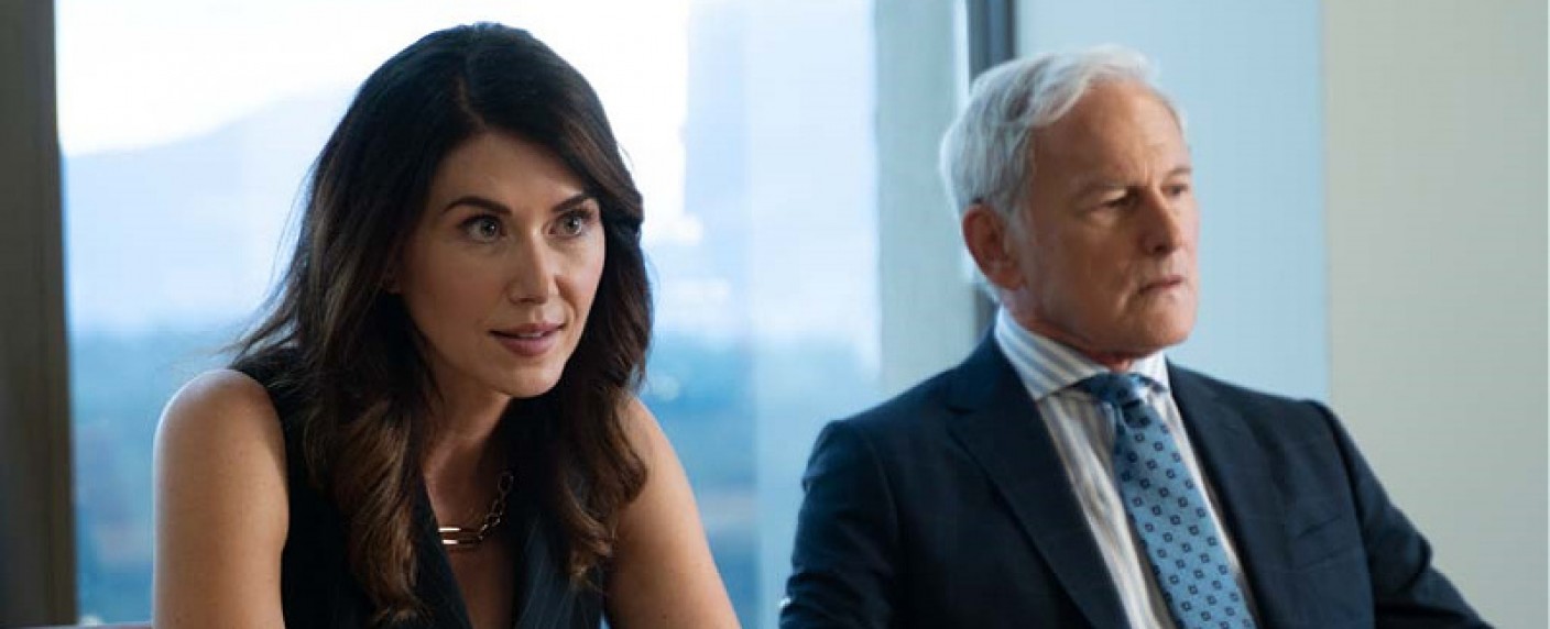 Upfronts 2021: Global gibt „Departure“ dritte Staffel, verlängert auch „Family Law“ – Serie mit Jewel Staite („Stargate: Atlantis“) und Victor Garber („Alias“) vor Start verlängert – Bild: SEVEN24 Films
