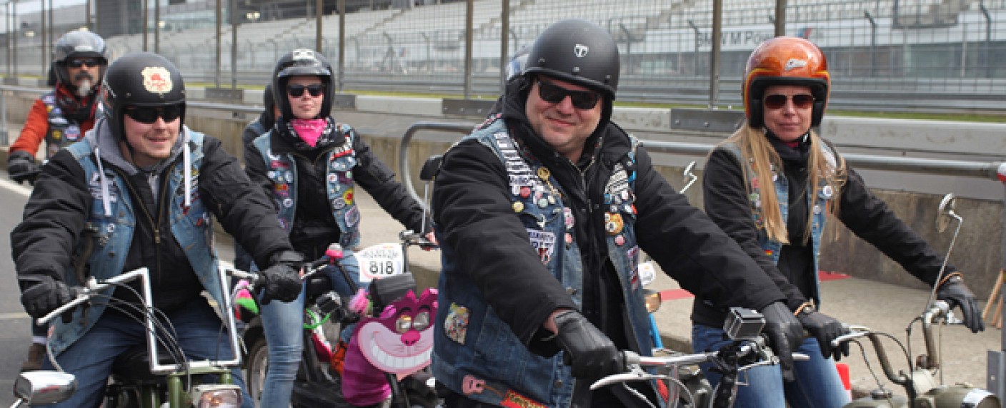 RTL II verstärkt Schiene mit Auto-Dokus am Sonntag-Vorabend – „Mein neuer Alter“ und „Helden der Straße“ als Neuzugänge – Bild: RTL II