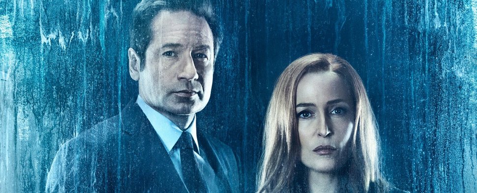 Nach 25 Jahren ermitteln Mulder (David Duchovny) und Scully (Gillian Anderson) heute Abend zum letzten Mal gemeinsam. – Bild: FOX