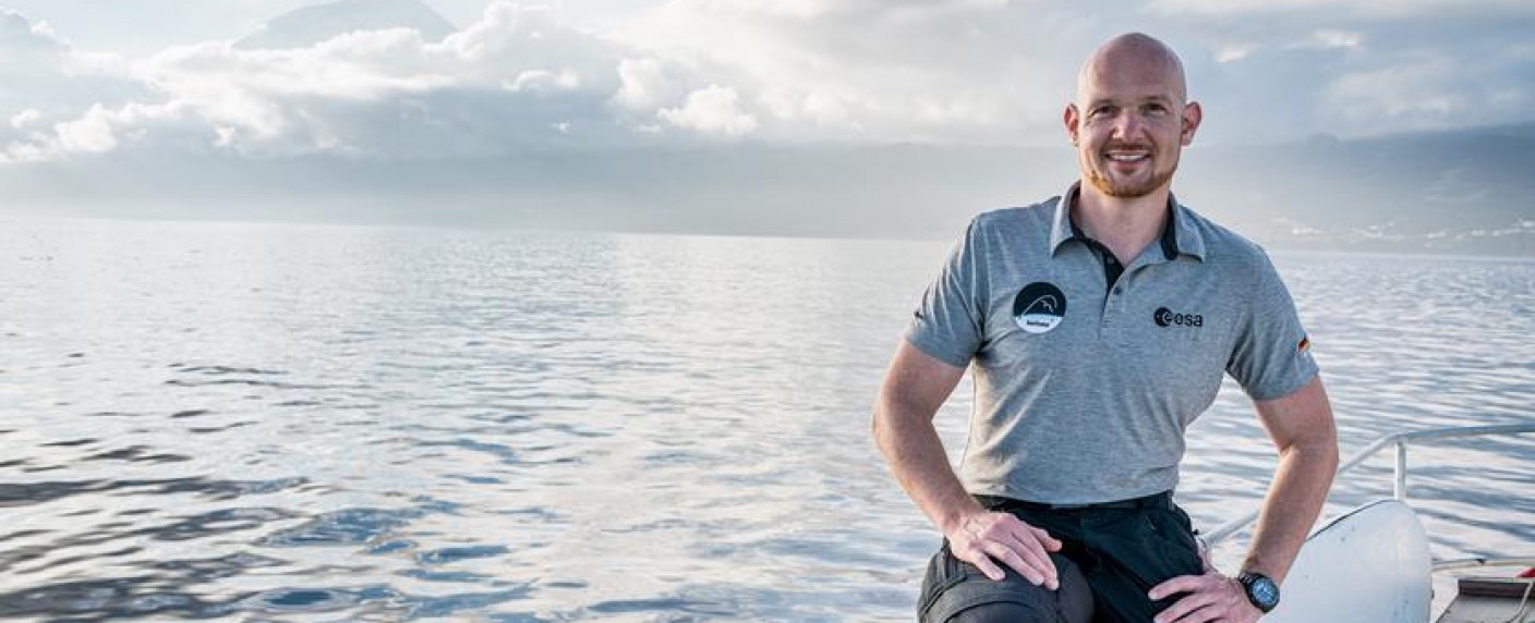 Zu Weihnachten: Alexander Gerst geht wieder auf Expedition – Reisen ins Herz der Arktis und in die Tiefe des Atlantiks – Bild: SWR/​Maike Simon