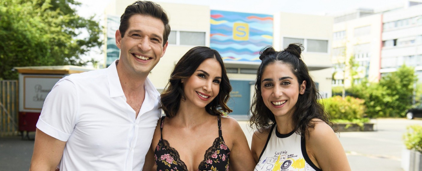 Sila Sahin bei „Alles was zählt“: Alle Infos zu ihrer neuen Rolle – „GZSZ“-Veteranin startet im Steinkamp-Zentrum durch – Bild: RTL/​Julia Feldhagen