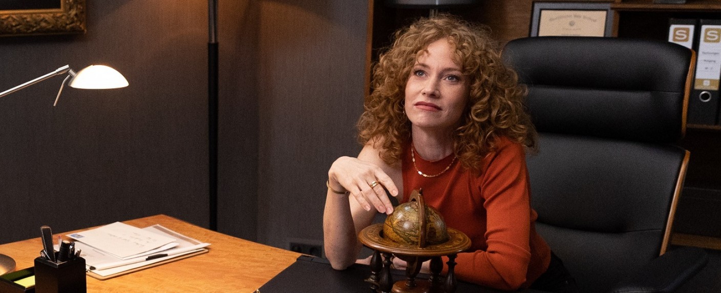 Sina-Valeska Jung („Verbotene Liebe“) steigt bei „Alles was zählt“ ein – Neue Hauptrolle ab Mitte November in RTL-Soap – Bild: RTL/​Filip Warchalowski