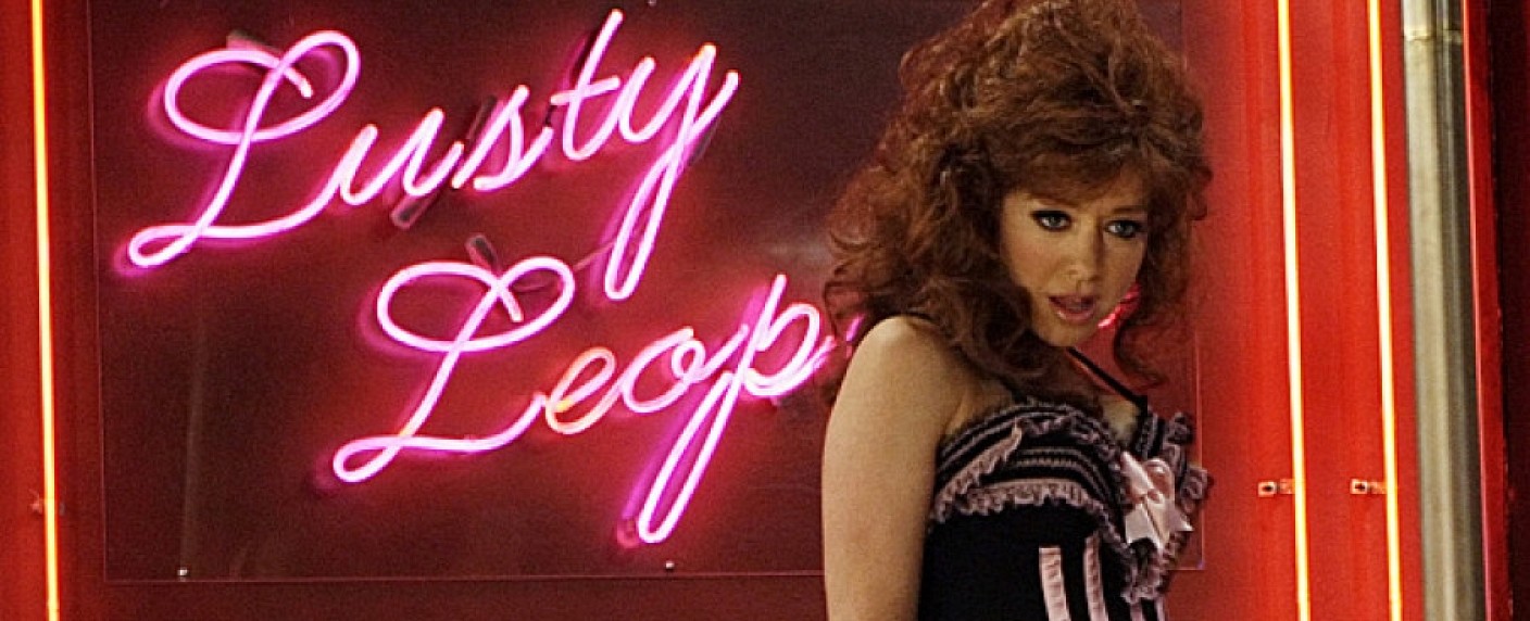 Alyson Hannigan („How I Met Your Mother“) moderiert Magier-Show für The CW – Für „Penn & Teller: Fool us“ wandelt sie in den Spuren von NPH – Bild: CBS