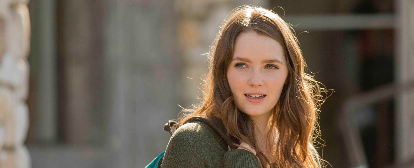 „Channel Zero“: Amy Forsyth in zweiter Staffel der Syfy-Horror-Anthologieserie – Sechsteiler handelt von einem bizarren Spukhaus – Bild: Hulu