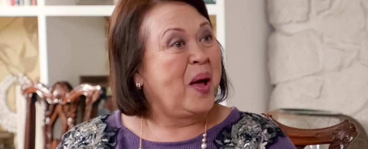 „Magnum P.I.“ engagiert Amy Hill für wichtige Rolle – Gestrenge Mutterfigur zieht in Robins Nest ein – Bild: The CW