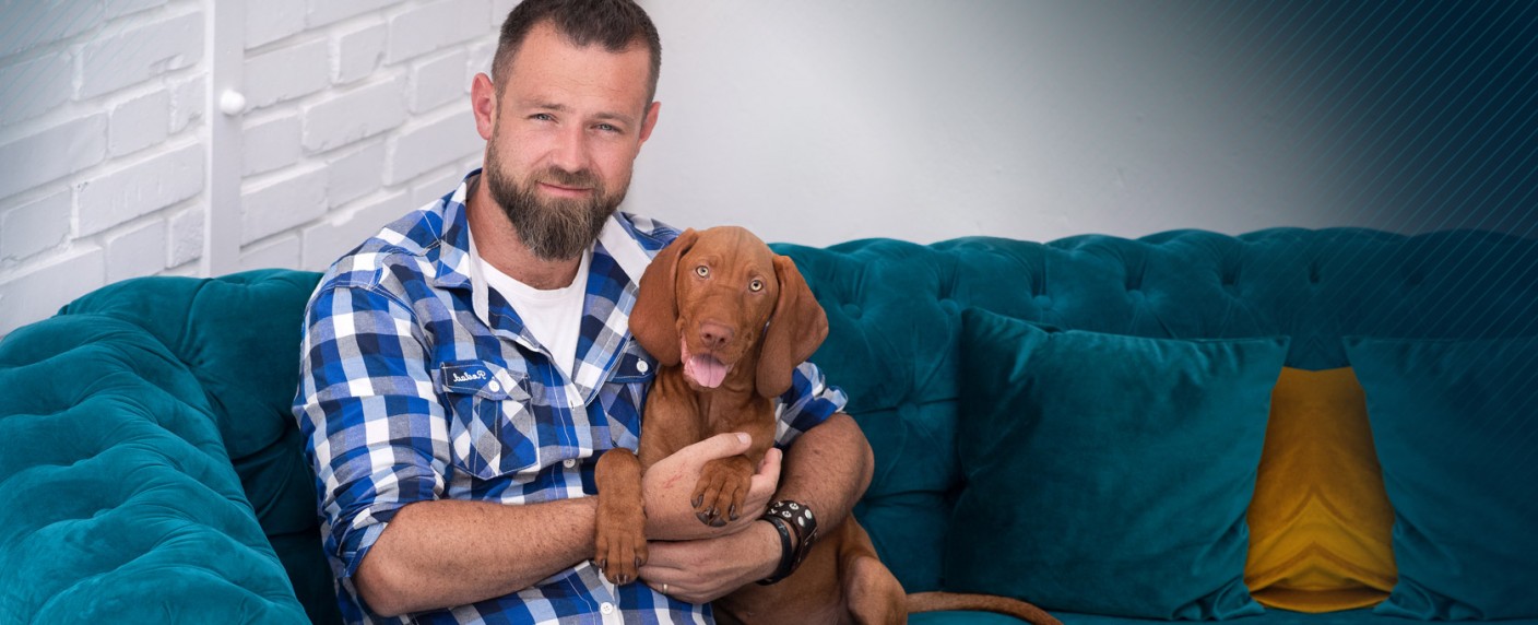 „Der Welpentrainer“ kommt zu sixx zurück – Dritte Staffel der Helpdoku – Bild: sixx/​Dana Thimel