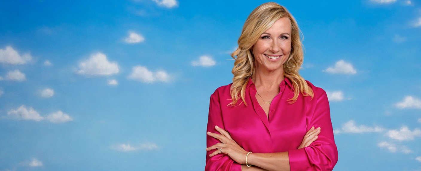 „ZDF-Fernsehgarten“: Andrea Kiewel ist zurück – Moderatorin ist am Sonntag wieder in Mainz vor Ort – Bild: ZDF/​Marcus Höhn