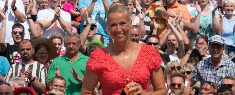 „ZDF-Fernsehgarten“: Mit diesen Gästen startet die neue Saison am 4. Mai 2025 – Loona, Thomas Anders, Giovanni Zarrella, Lorenz Büffel und viele mehr – Bild: ZDF