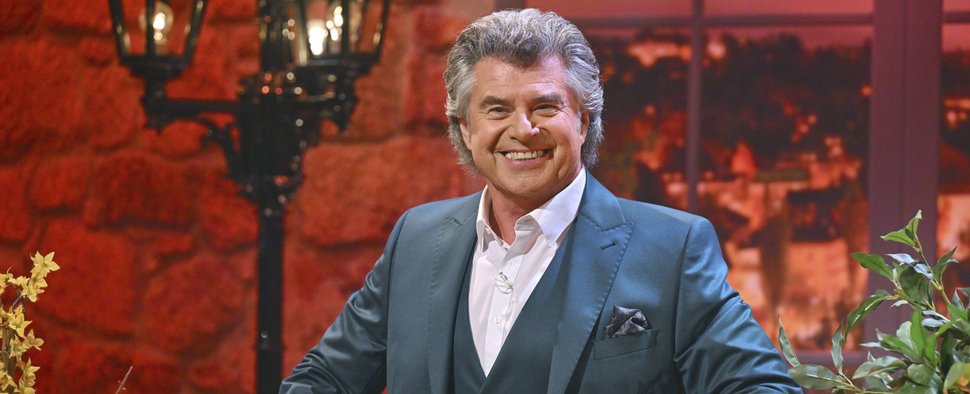 Andy Borg präsentiert seit 2018 den „Schlager-Spaß“ – Bild: SWR/Kerstin Joensson