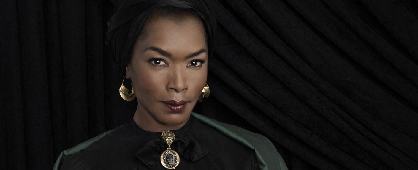 Angela Bassett Reserviert In „american Horror Story Hotel“ Fernsehserien De