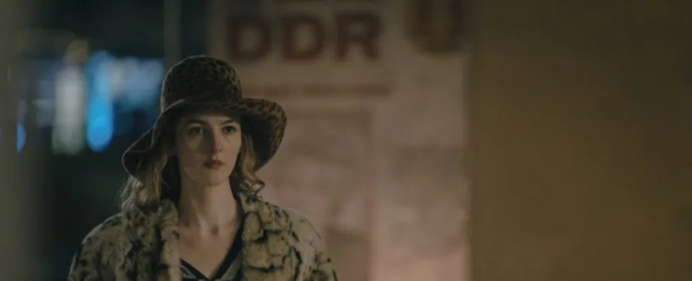 Ann Skelly als Martha Schmitt in „Honey“ – Bild: Fifth Season