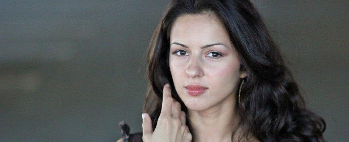 „Tyrant“: Annet Mahendru verstärkt dritte Staffel – „The Americans“-Veteranin als mächtige Frau im Hintergrund – Bild: FX