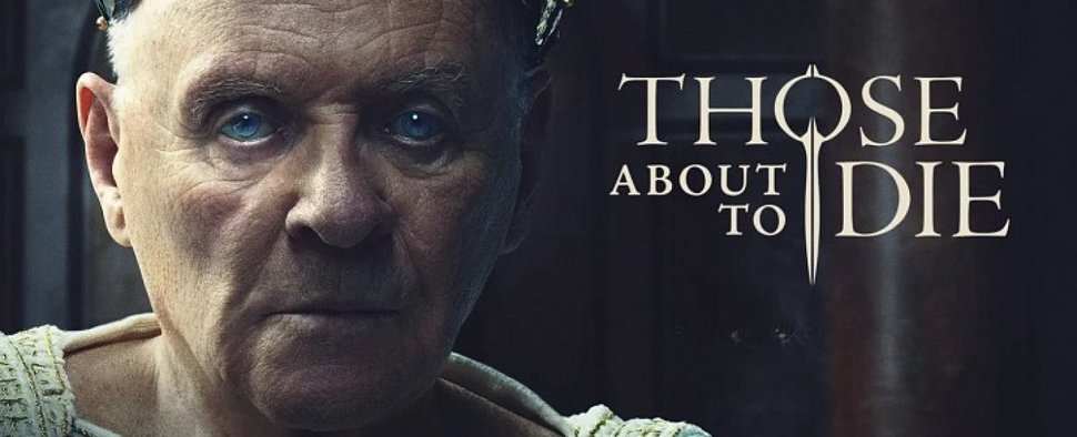 Anthony Hopkins als Kaiser Vespasian in „Those About to Die“ – Bild: Peacock