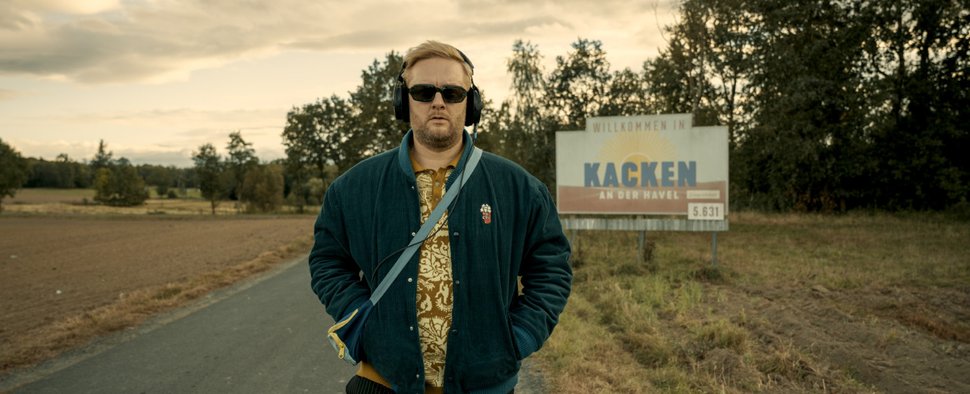 Anton „Fatoni“ Schneider in „Kacken an der Havel“ – Bild: Netflix