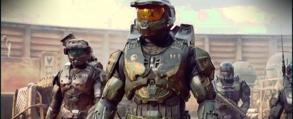 Auf Alienjagd, ganz im Look der „Halo“-Spiele: Master Chief (Pablo Schreiber) und seine Spartaner. – Bild: Paramount+/Sky