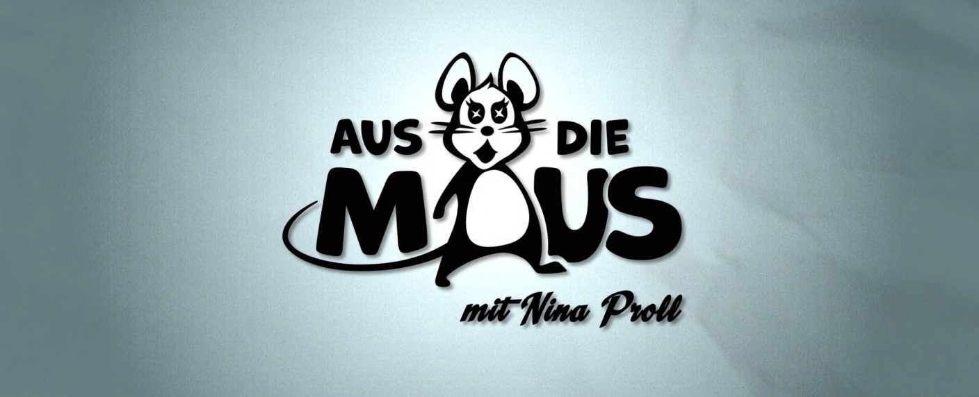 „Aus die Maus“: Nina Proll langweilt (sich) in neuer ServusTV-Produktion – Review – Wie „Tatortreiniger“, nur mit Tieren – Bild: Servus.TV