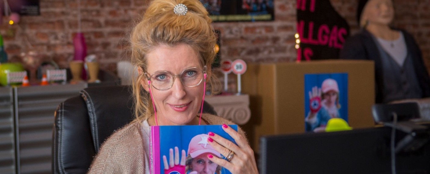 „Ausgebremst“: Zweite Staffel für Dramedy mit Maria Furtwängler – NDR beteiligt sich an Serie von TNT Comedy – Bild: © 2021 Turner Broadcasting System Deutschland GmbH