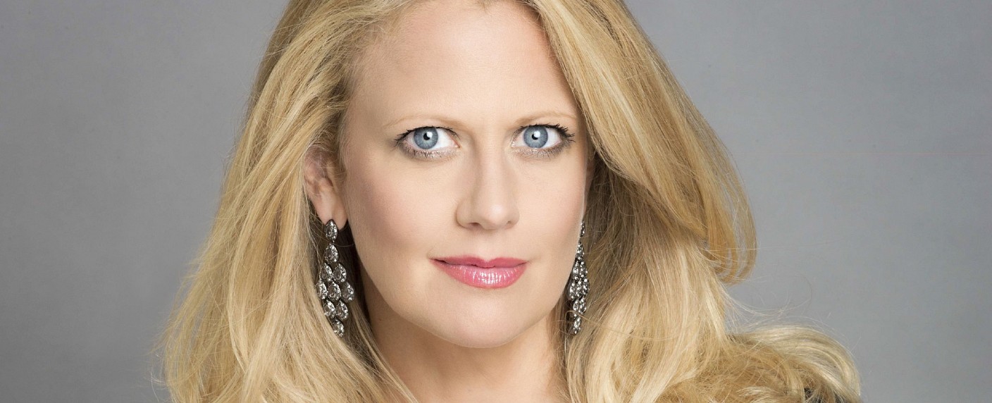 „ESC“: Barbara Schöneberger verkündet wieder deutsche Punkte – Neue Regeln, altbekannte Moderatorin – Bild: RTL /​ Stephan Pick