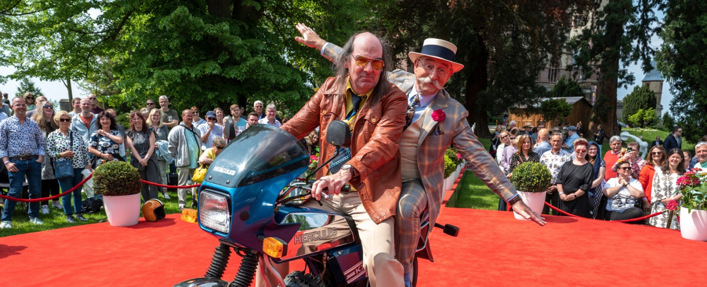 Quoten: „Bares für Rares“ nur knapp hinter Supercup, gutes Comeback für „Die Wollnys“ – „Paar Love“ berappelt sich, „Meiberger“ bleibt ein Flop – Bild: ZDF/​Sascha Baumann