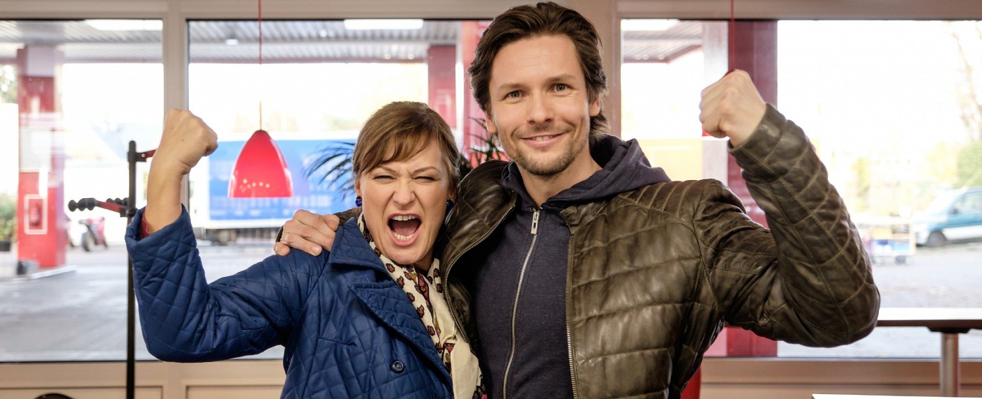 Quoten: „Sankt Maik“ und „Beck is back!“ enden versöhnlich, Ferres und Hallervorden fallen in Sat.1 durch – „Ewige Helden“-Finale mit Bestwert, „In aller Freundschaft“ holt Tagessieg – Bild: MG RTL D /​ Stefan Erhard
