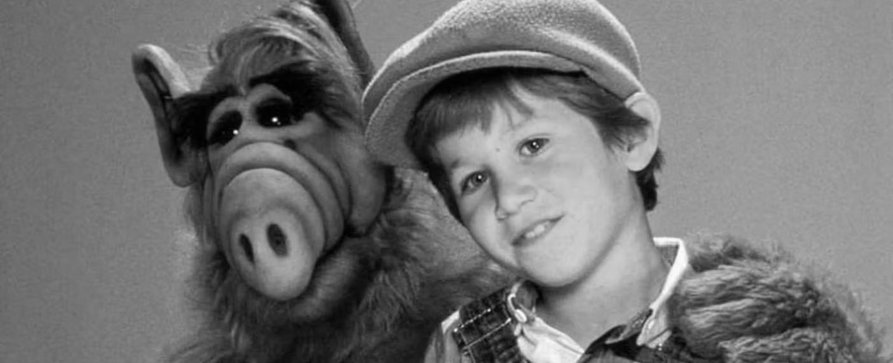 „ALF“-Schauspieler Benji Gregory mit nur 46 Jahren verstorben – Weltweiter Erfolg als liebenswerter Freund eines Aliens – Bild: NBC