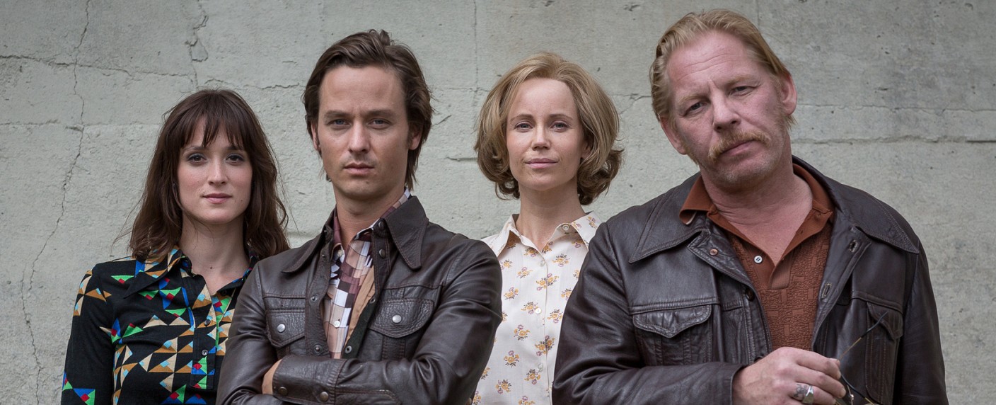 Quoten: „Der gleiche Himmel“ kann zum Start mit „Charité“ nicht mithalten – „The Big Bang Theory“ mit haushohem Zielgruppensieg, Rach steigert sich leicht – Bild: ZDF /​ erik lee steingroever