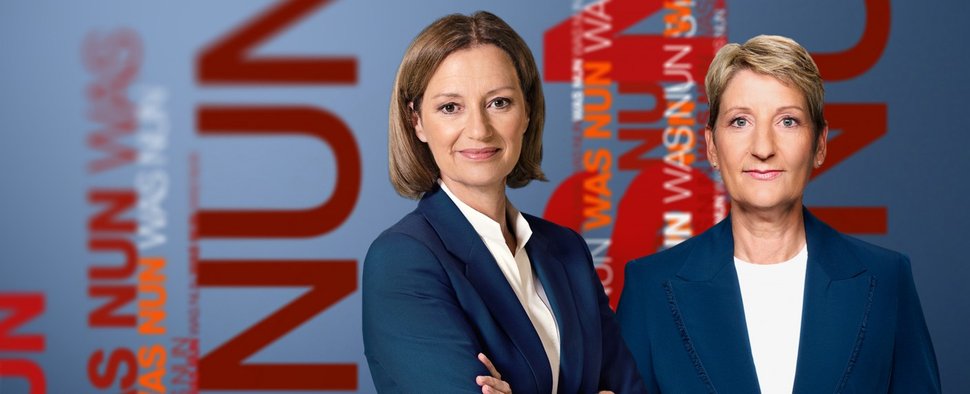 Bettina Schausten (l.) und Anne Gellinek stellen die Fragen in „Was nun?“ – Bild: ZDF/Markus Höhn, Klaus Weddig, Luxlotusliner/[M]