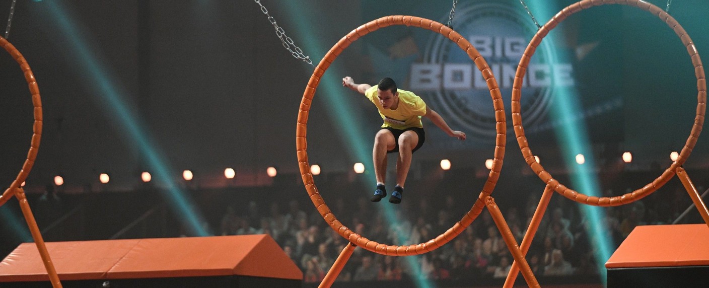 RTL bringt Trampolinshow „Big Bounce“ zurück – Dritte Staffel des Hindernisparcours steht bevor – Bild: RTL/​Markus Hertrich