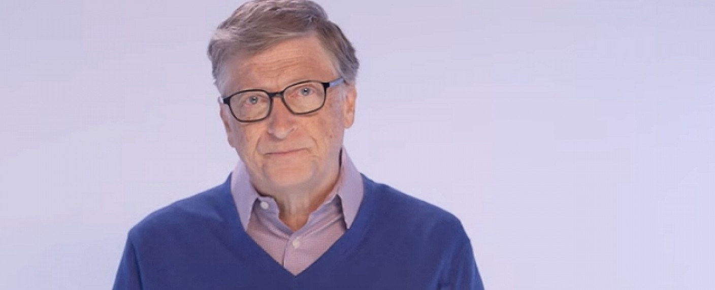 Microsoft-Gründer Bill Gates besucht „The Big Bang Theory“ – Hoher, nerdiger Besuch bei Leonard und Sheldon – Bild: YouTube/​Screenshot