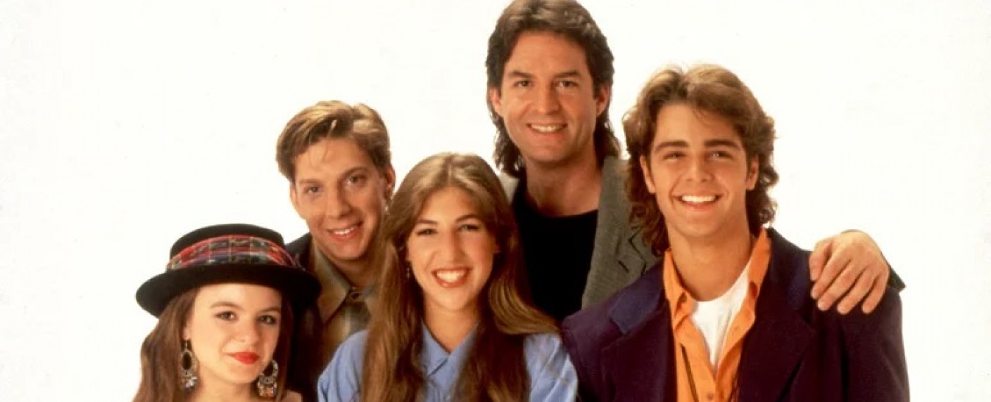 „Call Me Kat“: Mayim Bialik dreht wieder mit Serienvater aus „Blossom“ – Wiedersehen mit Ted Wass in einem Gastauftritt – Bild: Touchstone Television