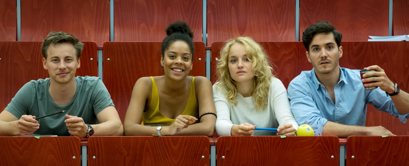 „Blutige Anfänger“: ZDF-Krimiserie geht in die zweite Runde – Drehstart für zwölf neue Folgen mit Sonja Kirchberger und Co. – Bild: ZDF/​Conny Klein