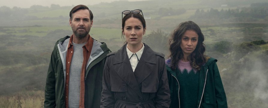 Netflix stellt Trailer zu neuer Miniserie „Bodkin“ vor – Drei Podcaster versuchen ein irisches Geheimnis zu lüften – Bild: Netflix