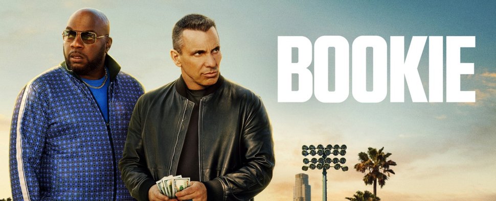 Ray (Omar Dorsey, l.) und Danny (Sebastian Maniscalco) in „Bookie“ – Bild: Max