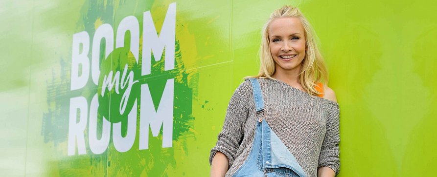 „Boom my Room“: Janin Ullmann möbelt ab Mai wieder sixx auf – Home-Makeover-Show kehrt im Mai zurück – Bild: sixx/​Willi Weber