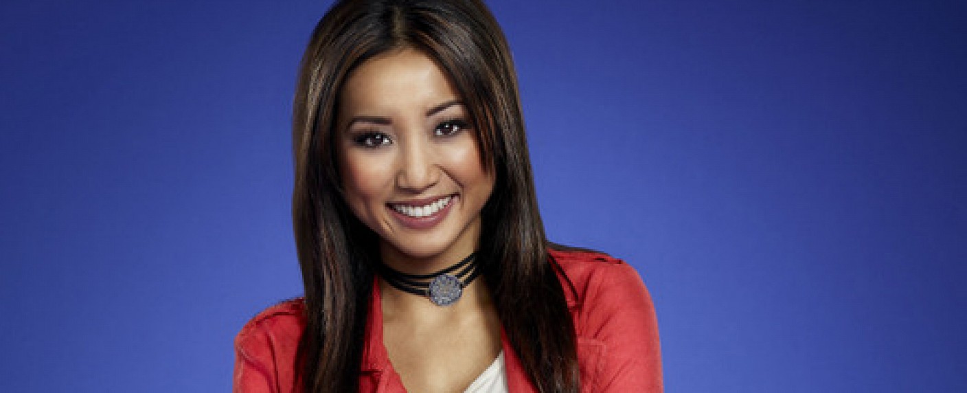 Brenda Song bei NBC-Pilot „Take it From Us“ an Bord – Disney-Veteranin in Liebesgeschichte der 90er Jahre – Bild: FOX
