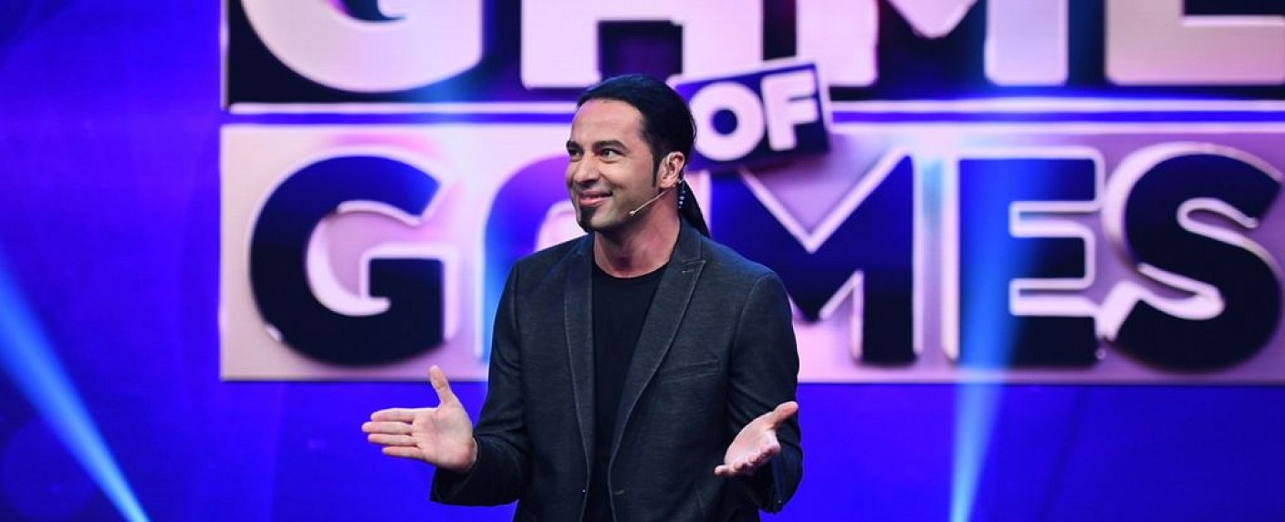 Quoten: Erfolgreicher Start für neuen „Fun Freitag“ in Sat.1 – Zweistellige Marktanteile für alle vier Comedy-Formate – Bild: Sat.1/​Willi Weber