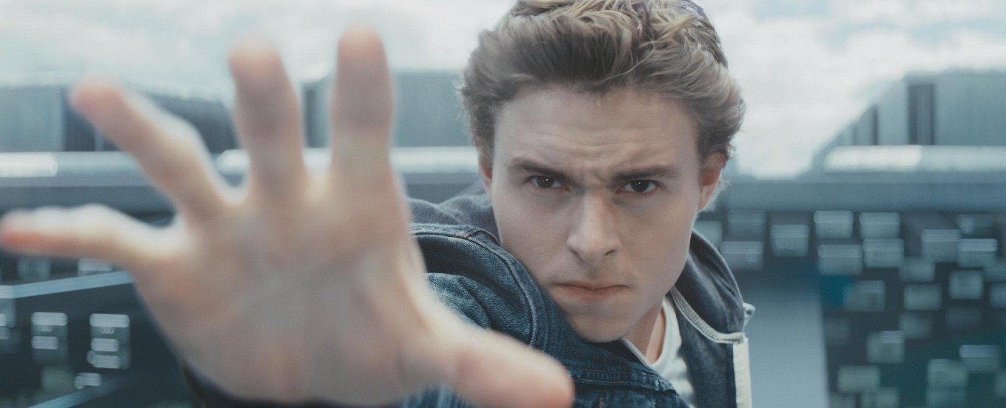 ABC Family besetzt Hauptrolle für „Beyond“ – Callan McAuliffe in Fantasy-Pilot gecastet – Bild: Vertical Entertainment