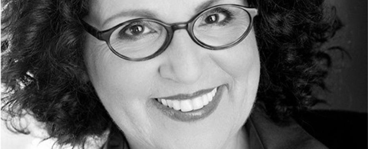 „The Big Bang Theory“: Howards Mutter Carol Ann Susi ist tot – Schauspielerin mit 62 Jahren gestorben – Bild: Publicity Foto/​Ellis Talent Group