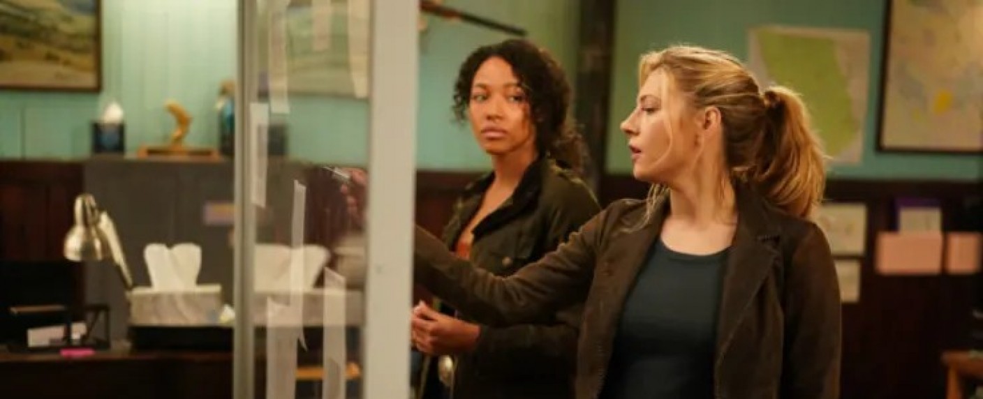 „Big Sky“: Neuer Trailer zu Staffel zwei enthüllt weiteren Highway-Killer – Neuer Fall für Cassie Dewell und Jenny Hoyt – Bild: ABC