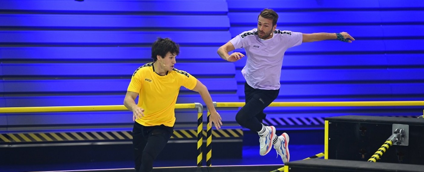 Quoten: Starke „CATCH!“-Rückkehr setzt sich gegen „Chart Show“ durch, „Der Staatsanwalt“ siegt haushoch – Mittelprächtiger Start für „Wo die Liebe hinfällt“ bei VOX – Bild: Sat.1/​Willi Weber