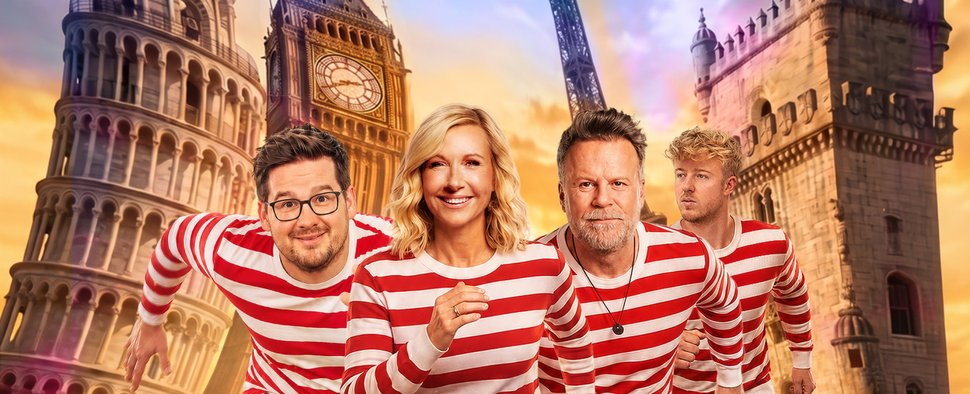 „Catch Us. Die Jagd durch Europa“: (v.l.) Chris Tall, Andrea Kiewel, Jenke von Wilmsdorff und Janik von Wilmsdorff – Bild: ProSieben/Maschke/Rehbeck/Brune