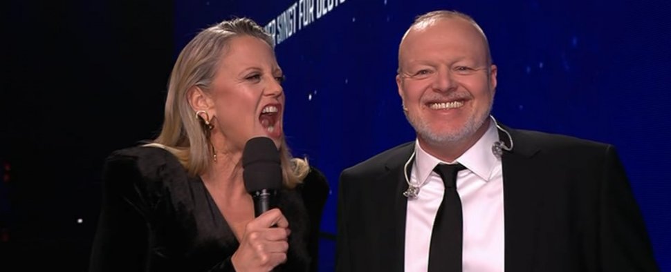 „Chefsache ESC 2025“: Barbara Schöneberger hat geringfügig mehr Bock als Stefan Raab – Bild: RTL/Screenshot