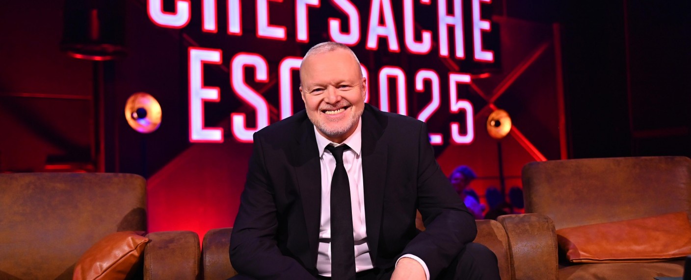 ESC 2025: Diese Promis sind in den Countdown-Shows von Raab und Schöneberger zu Gast – Nemo, Peter Urban, Thomas Hermanns, Conchita Wurst und Co. – Bild: RTL/​Raab Entertainment/​Julia Feldhagen