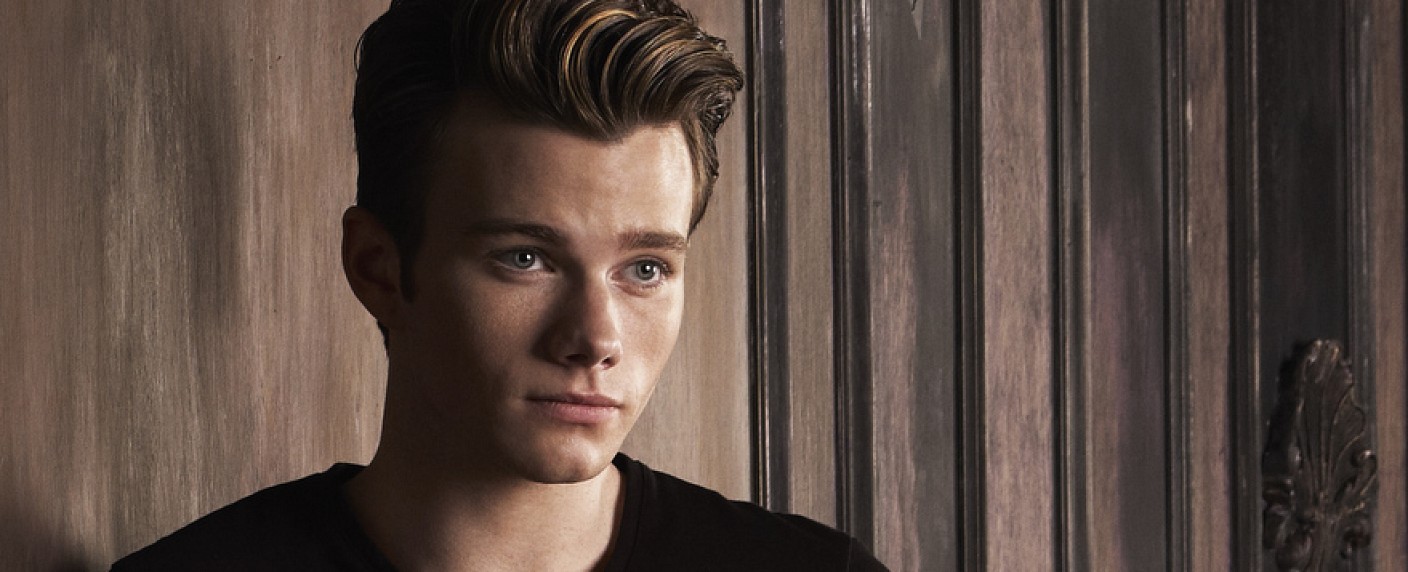 „Indigo“: Chris Colfer will mit Sci-Fi-Serie zurück ins Fernsehen – „Glee“-Veteran als Hauptdarsteller, Autor und Regisseur von „Indigo“ – Bild: FOX