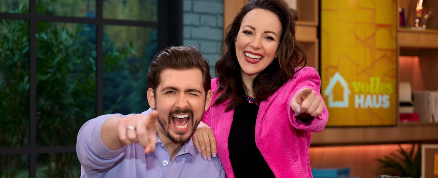 „Volles Haus!“: Jochen Schropp hat Corona, Aushilfsmoderator springt ein – Neue Sat.1-Nachmittagsshow kämpft bislang vergeblich um gute Quoten – Bild: Sat.1/​Willi Weber