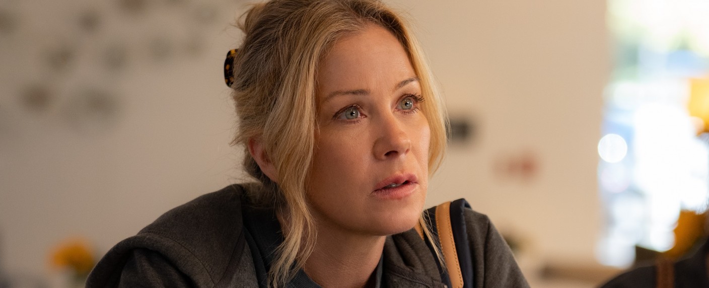 „Dead to Me“: Christina Applegate macht Multiple-Sklerose-Erkrankung öffentlich – Diagnose erfolgte vor mehreren Monaten – Bild: Netflix