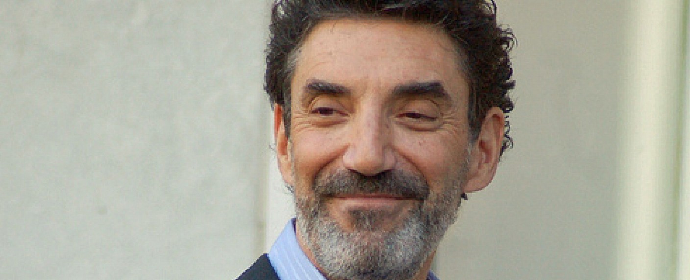 „Big Bang Theory“-Erfinder Chuck Lorre entwickelt Kiffer-Comedy – US-Fernsehen im Drogenrausch – Bild: CC 3.0 /​ Angela George