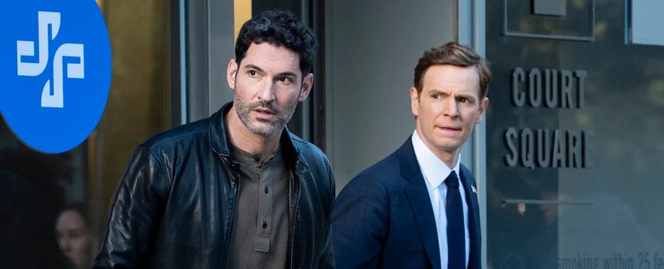 „CIA“ mit Tom Ellis (l.) und Nick Gehlfuss (r.) – Bild: Spencer Pazer/CBS